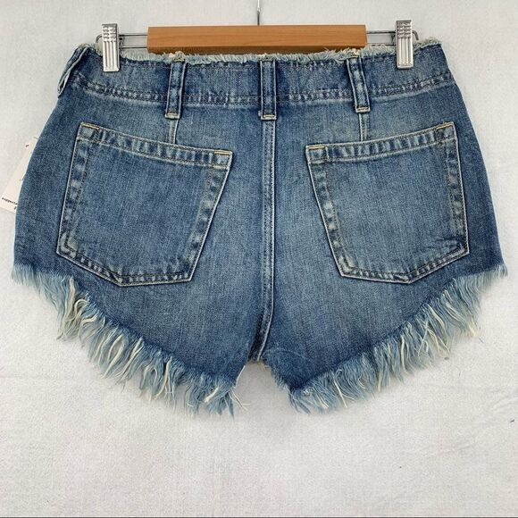 Free People Frayed Becket Cutoff Shorts NWT 26 - Picture 3 of 13